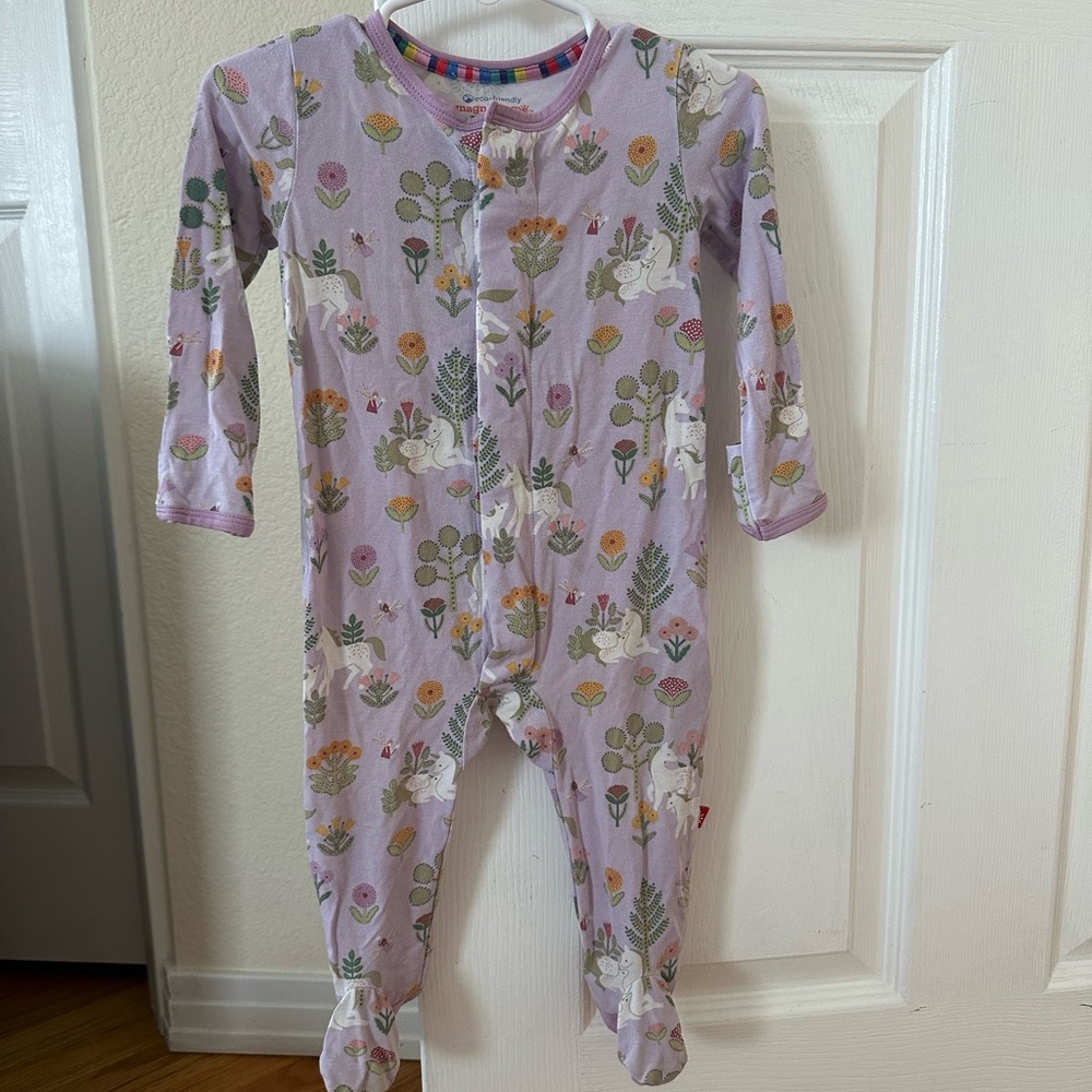 Magnetic Me Footie - Unicorns, Flowers, Fairies